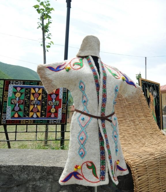 Большой праздник в Шеки – День города, международный фестиваль, красота архитектуры (ФОТО)