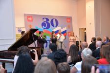 В чем секрет долгих лет семейного счастья, или Музыкальные признания бакинцев в любви (ФОТО)