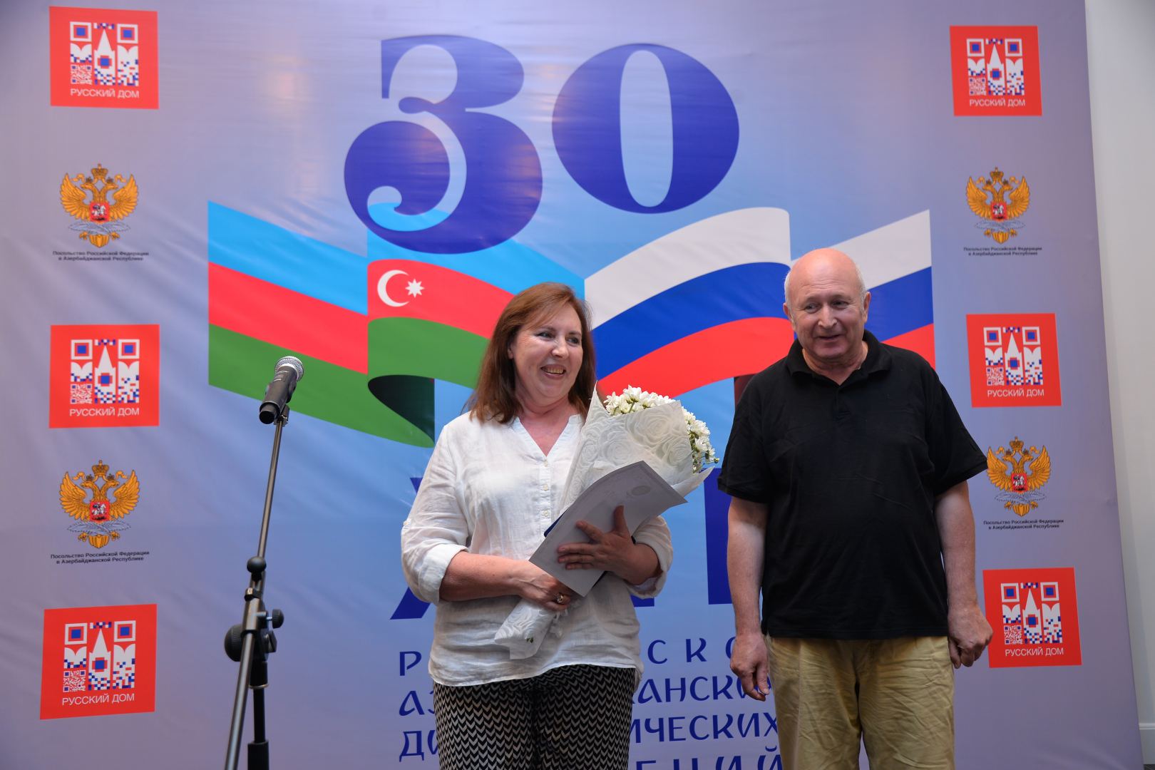 В чем секрет долгих лет семейного счастья, или Музыкальные признания бакинцев в любви (ФОТО)