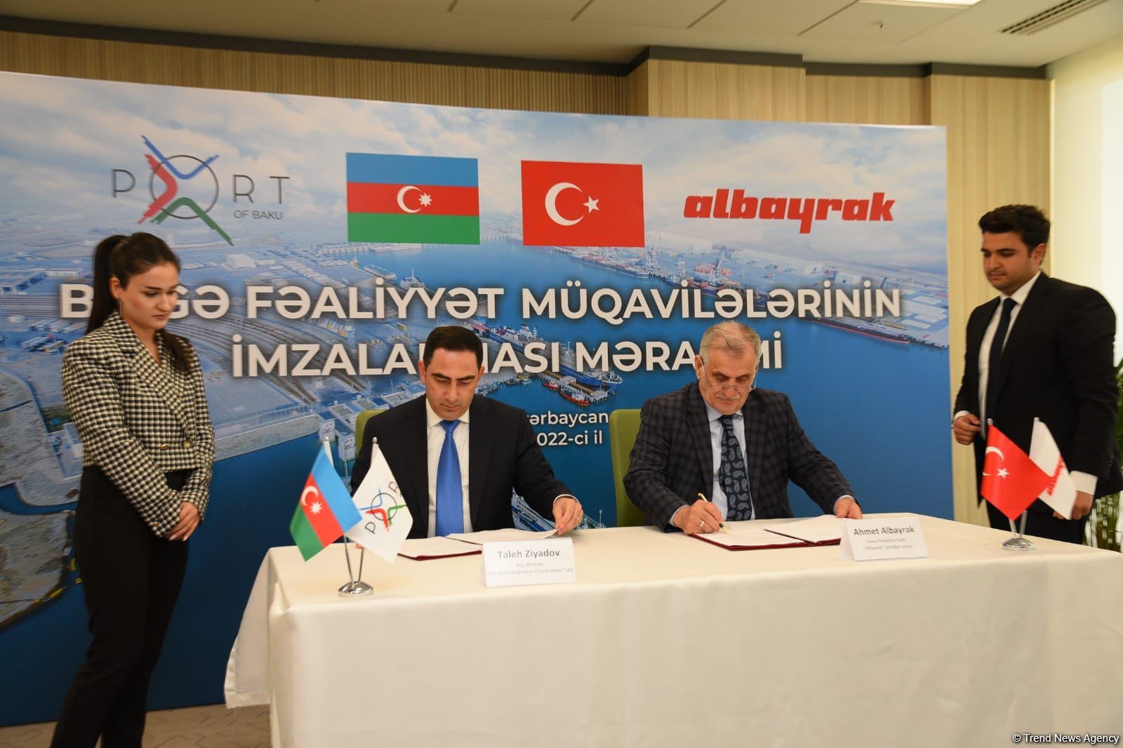 Между турецким холдингом Albayrak и Бакинским портом подписано соглашение о сотрудничестве  (ФОТО)