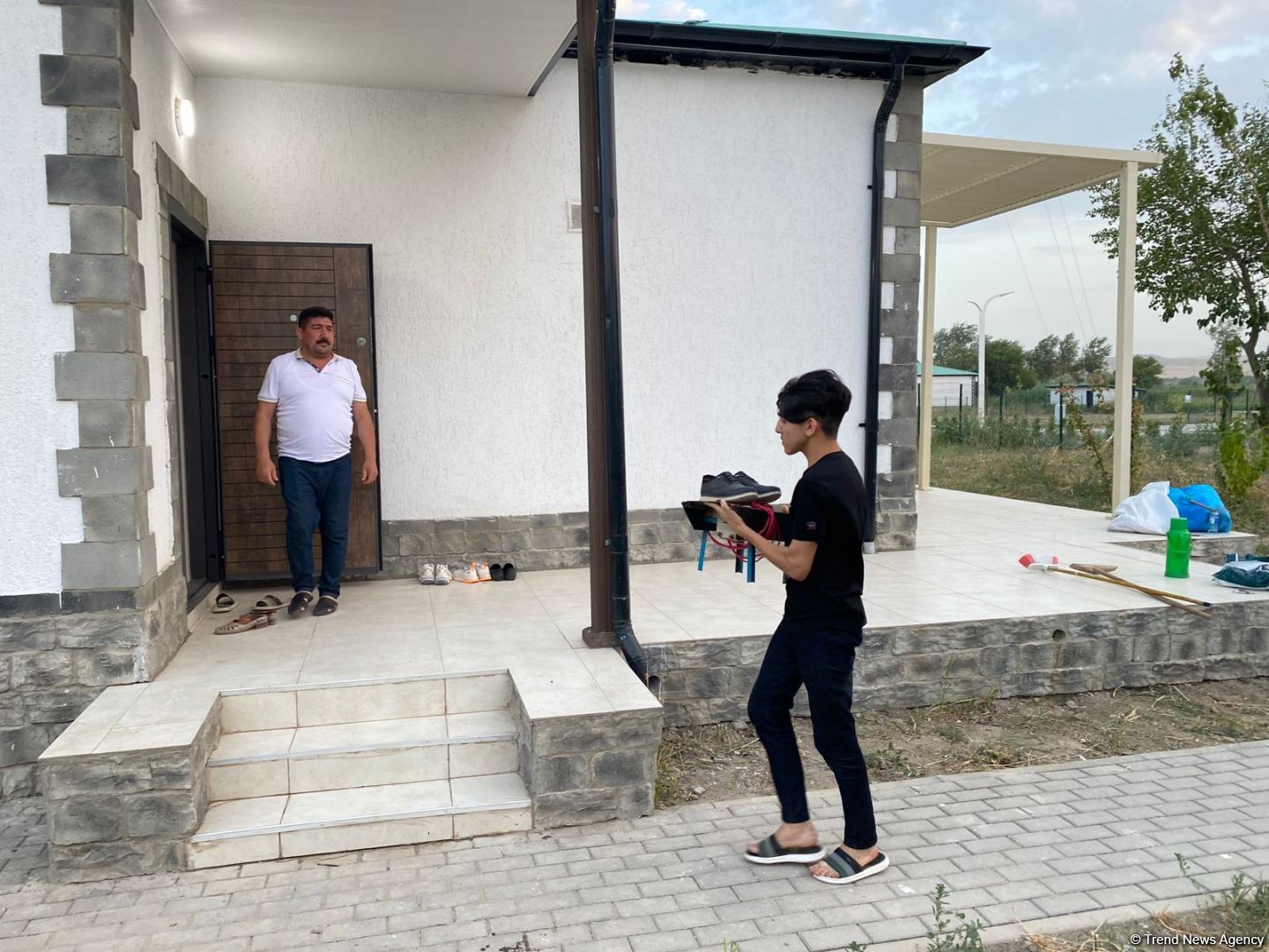 Residents of Azerbaijani Aghali village receive keys to their houses (PHOTO)