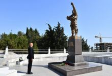 Президент Ильхам Алиев ознакомился с работами по капитальному ремонту и реконструкции, проведенными в Аллее шехидов в Сумгайыте (ФОТО/ВИДЕО)