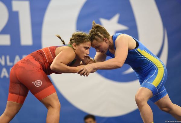 Azerbaijani female wrestler grabs silver medal at V Islamic Solidarity Games (PHOTO)
