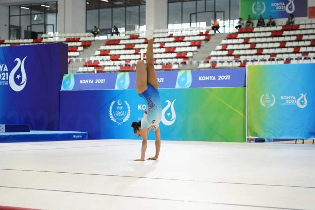 Азербайджанские гимнасты вышли в финал V Игр исламской солидарности (ФОТО)