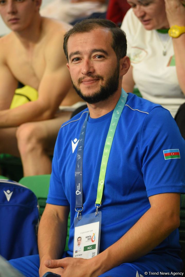 Азербайджанские спортсмены по плаванию вышли в финал V Игр Исламской солидарности (ФОТО)
