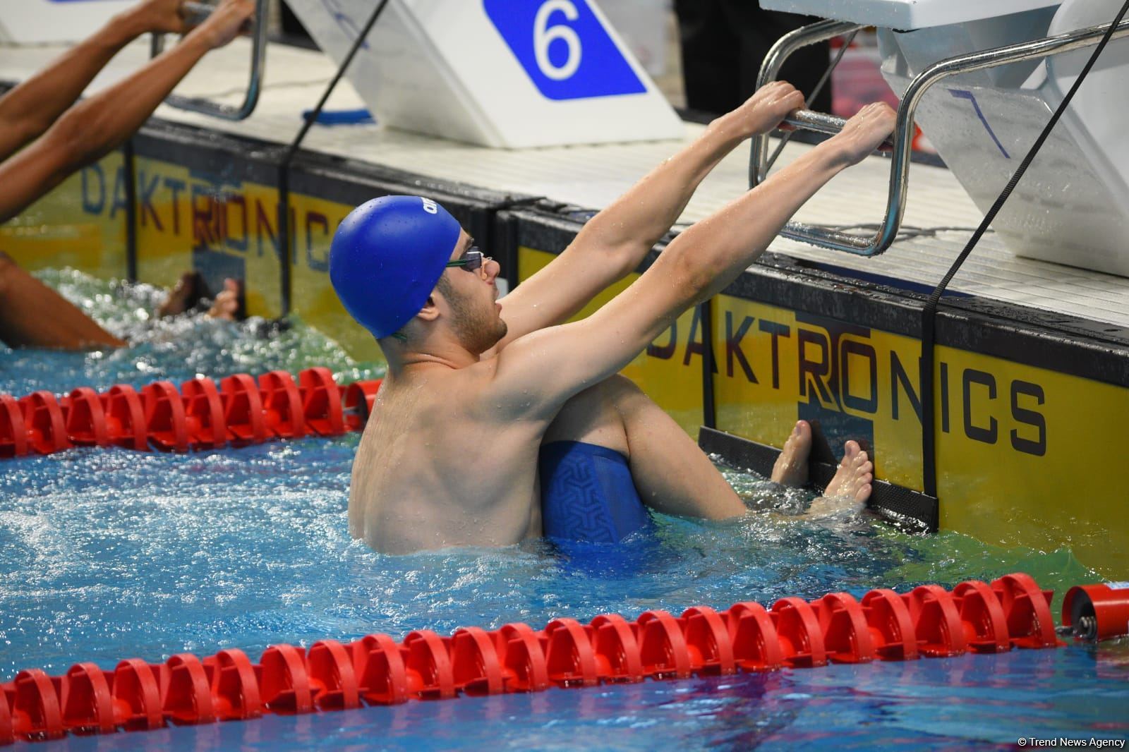 Азербайджанские спортсмены по плаванию вышли в финал V Игр Исламской солидарности (ФОТО)