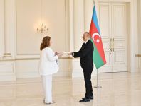 Президент Ильхам Алиев принял верительные грамоты нового посла Аргентины в Азербайджане (ФОТО/ВИДЕО)