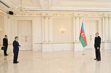 Президент Ильхам Алиев принял верительные грамоты нового посла Туркменистана (ФОТО/ВИДЕО)