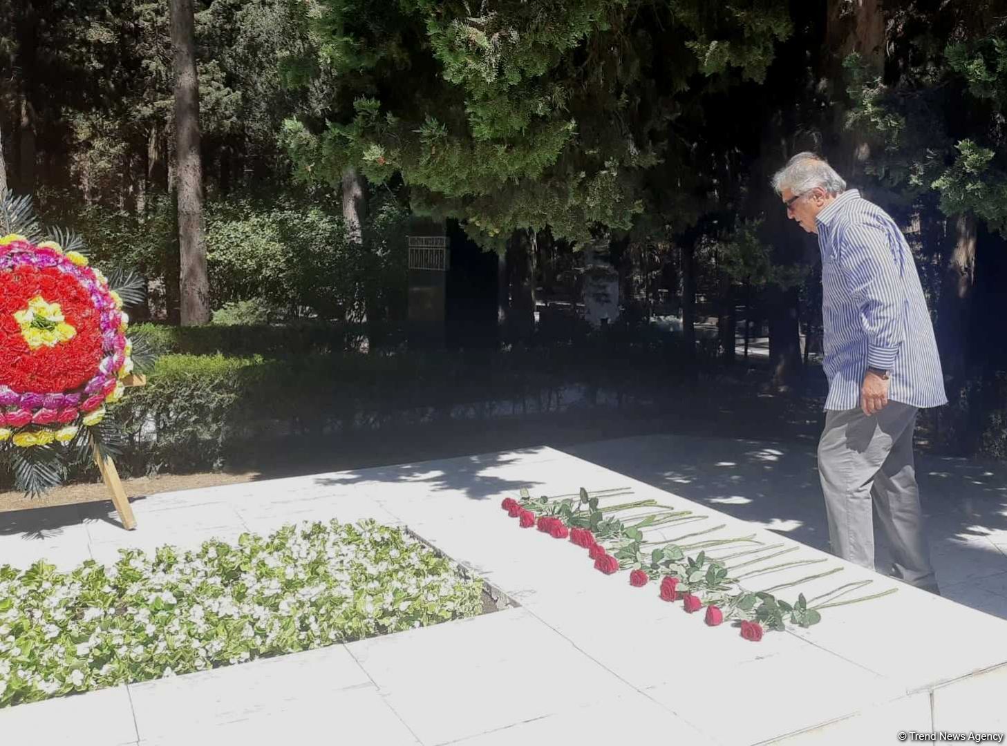 110-летие Ниязи – интересный факт из жизни маэстро (ФОТО)