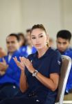 President Ilham Aliyev and First Lady Mehriban Aliyeva met with Azerbaijani athletes who succeeded in 5th Islamic Solidarity Games (PHOTO/VIDEO)