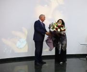 Айбениз Гашимовова отметила день рождения с проектом "Qonağımız var" (ФОТО)