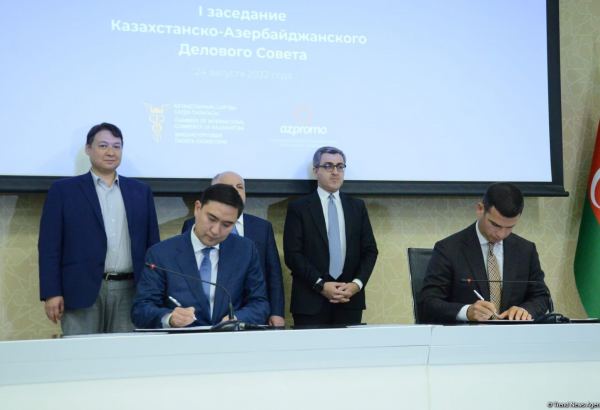 Protocol of first meeting of Kazakh-Azerbaijani Business Council signed (PHOTO)