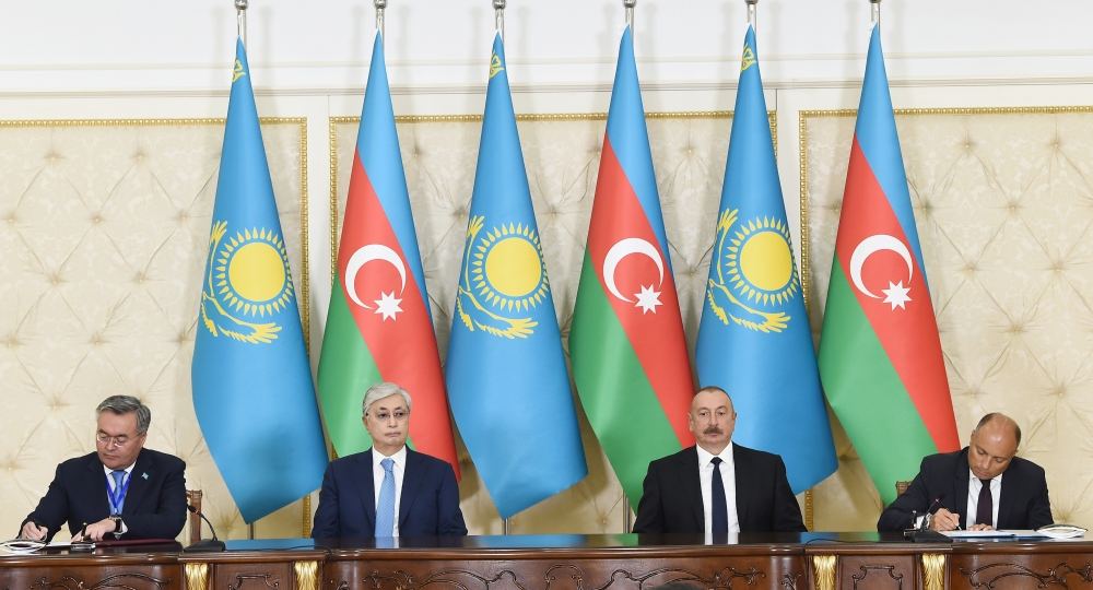 Ceremony of signing Azerbaijani-Kazakh documents held following meeting of presidents (PHOTO/VIDEO)
