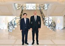 President Ilham Aliyev receives Special Representative of President of Republic of Korea (PHOTO)
