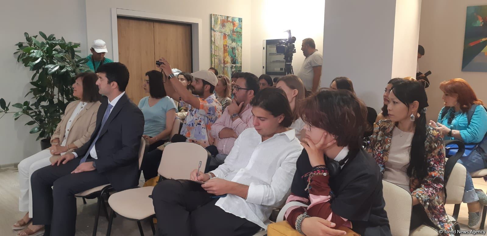 В городе Шуша состоялось открытие международного проекта "Youth ArtCamp Shusha and Baku" (ФОТО)