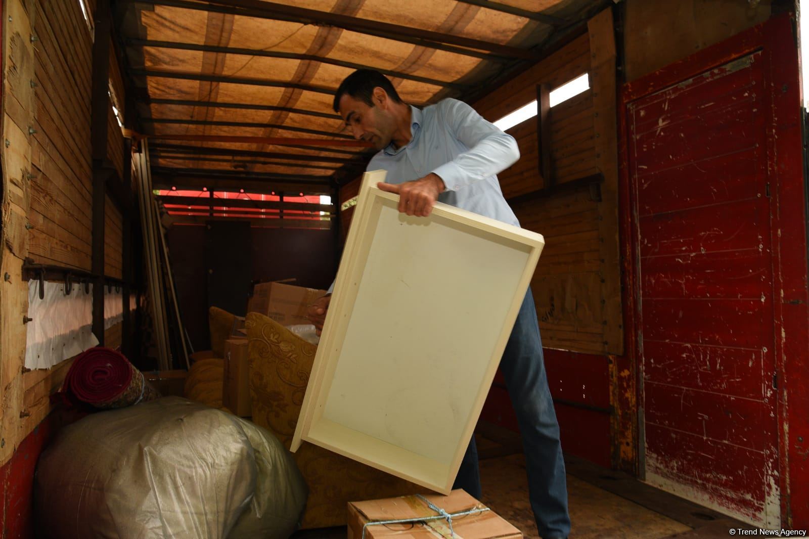 Another group of Azerbaijani citizens preparing to return to native Aghali village (PHOTO)