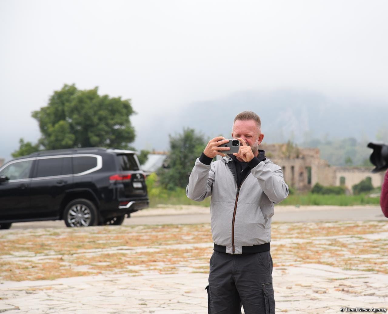 Foreigners witness consequences of Armenian vandalism in Azerbaijan's Shusha (PHOTO)