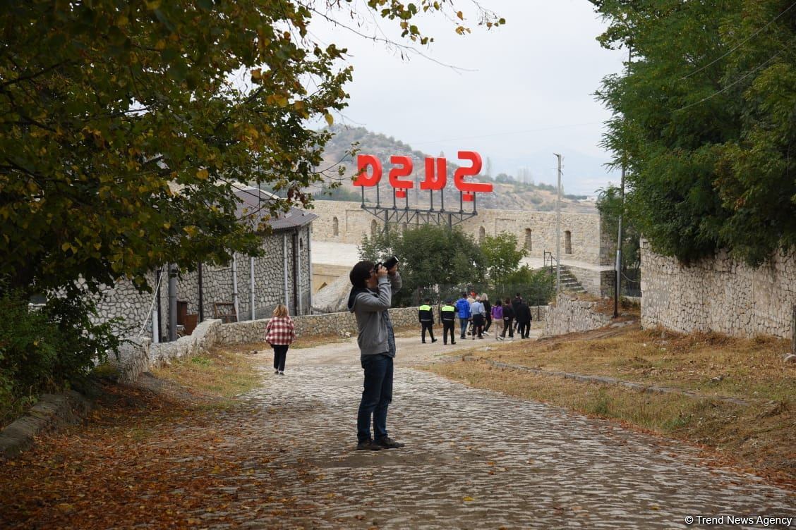 Foreigners witness consequences of Armenian vandalism in Azerbaijan's Shusha (PHOTO)