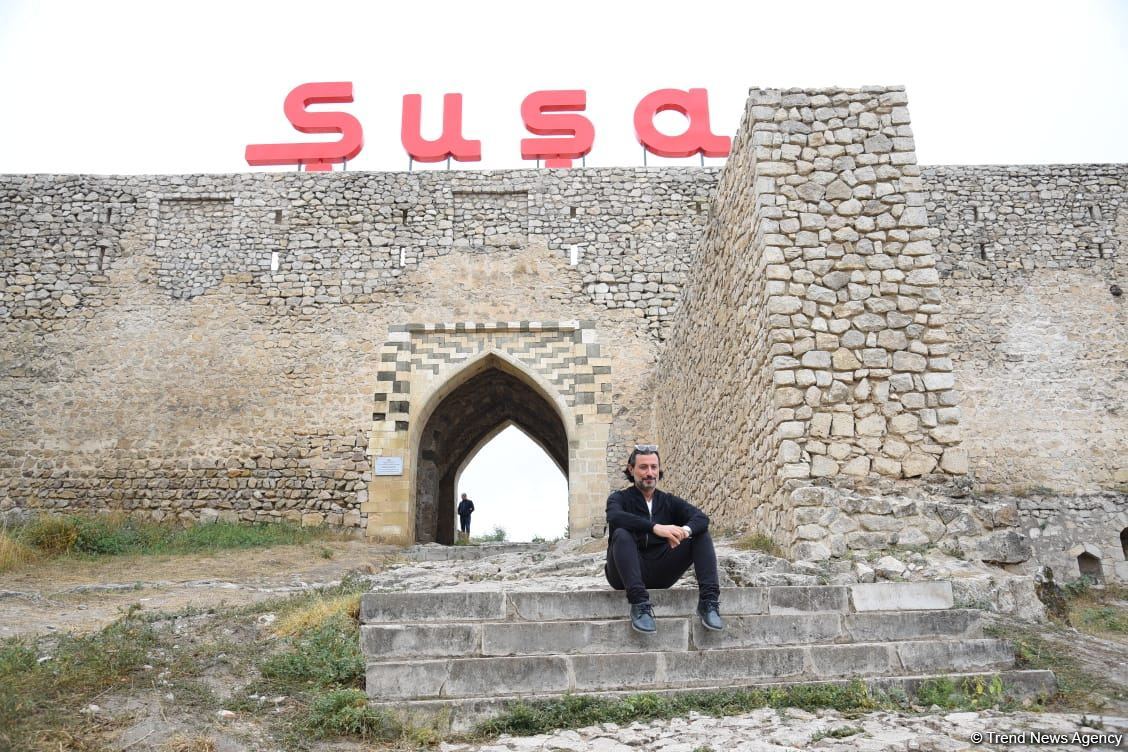 Foreigners witness consequences of Armenian vandalism in Azerbaijan's Shusha (PHOTO)