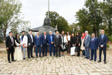 Возрожден литературный "Меджлиси-Унс", действовавший в Шуше в XIX веке (ФОТО)