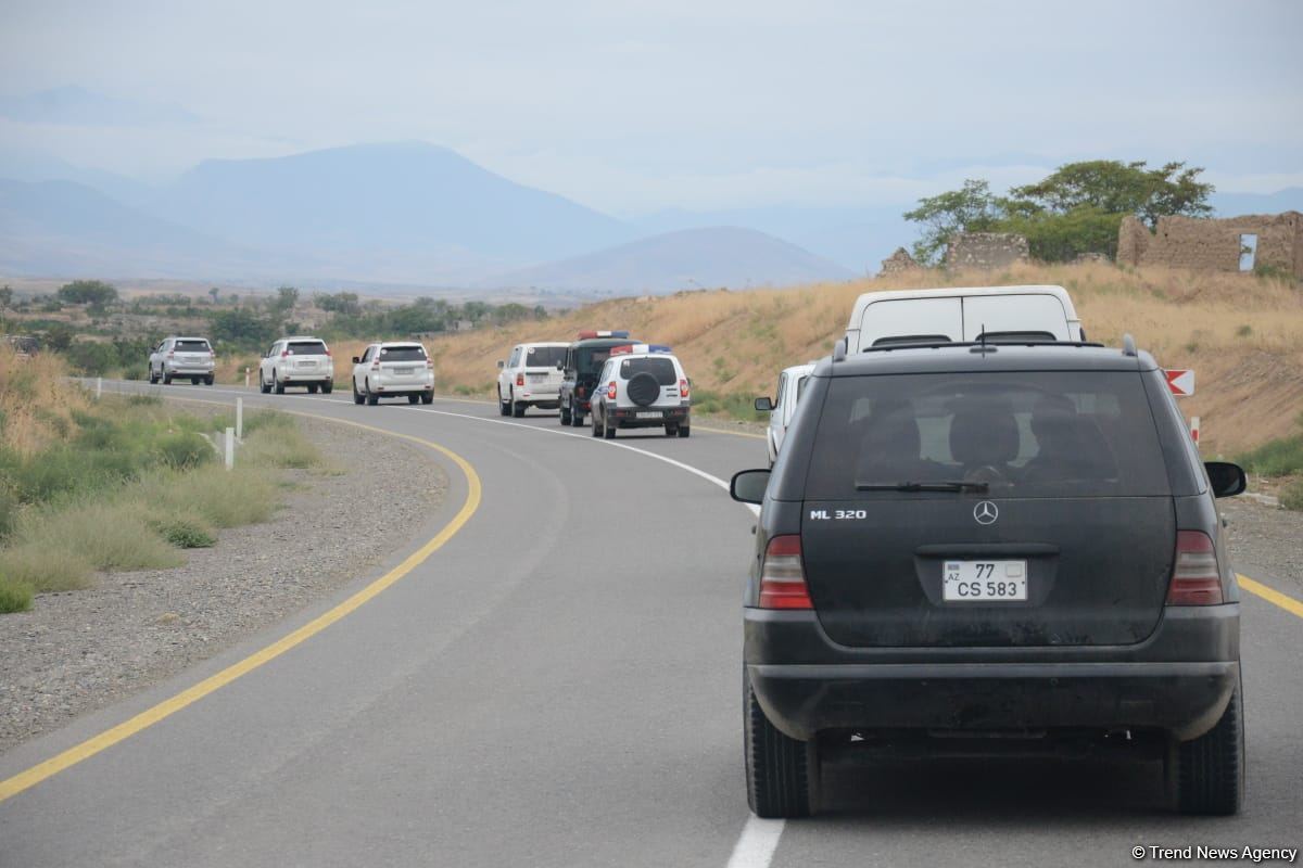 Foreign travelers visit mosque in Azerbaijan's Fuzuli (PHOTO)