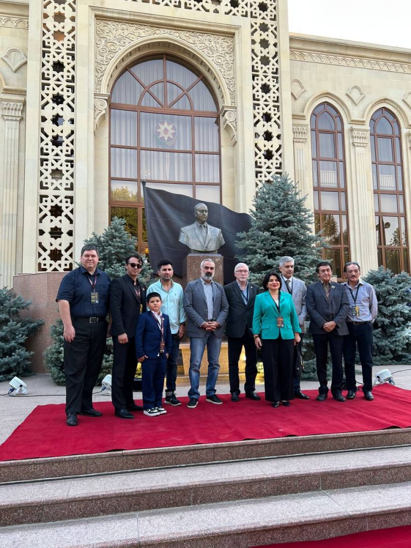 Представители Азербайджана участвуют в Ташкентском международном кинофестивале (ФОТО)