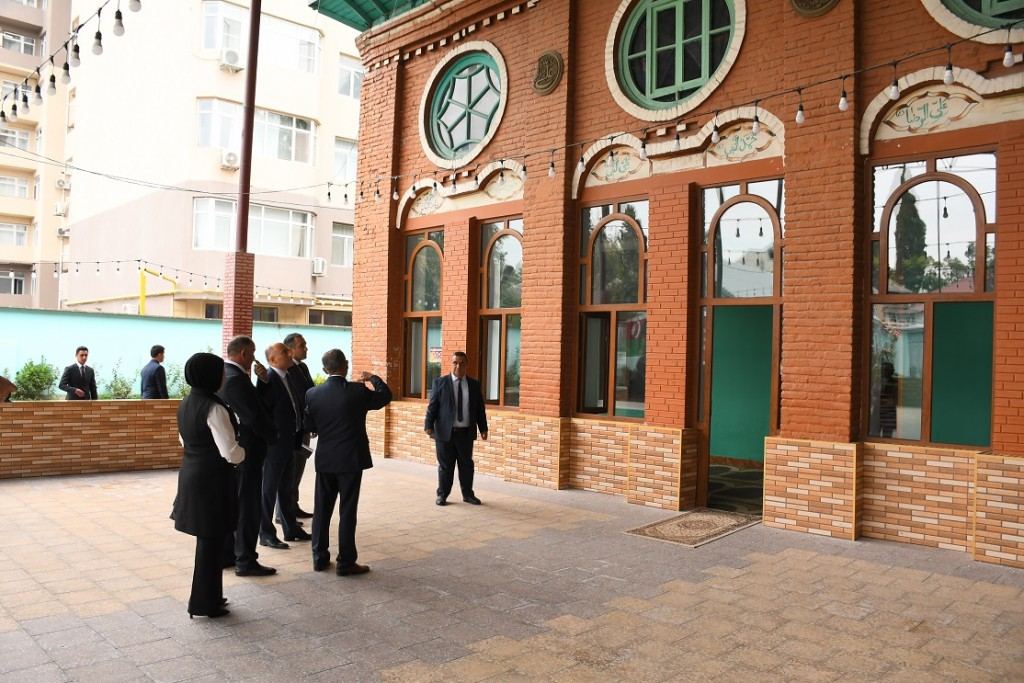 Министр культуры Анар Керимов ознакомился с деятельностью учреждений культуры в Гёйчайском районе (ФОТО)