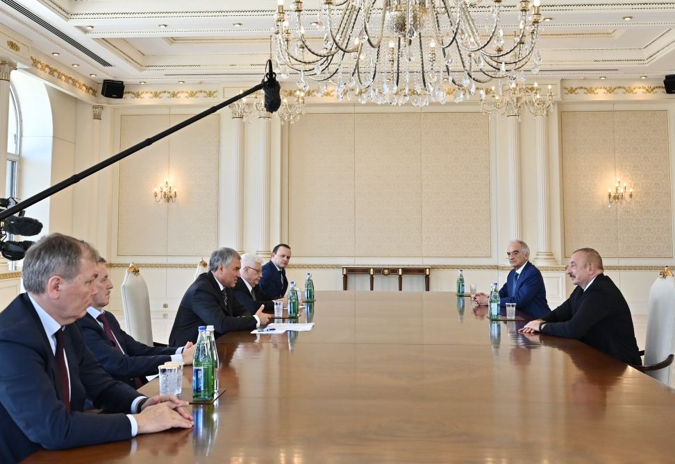 Президент Ильхам Алиев принял делегацию во главе с председателем Государственной Думы Российской Федерации (ВИДЕО)