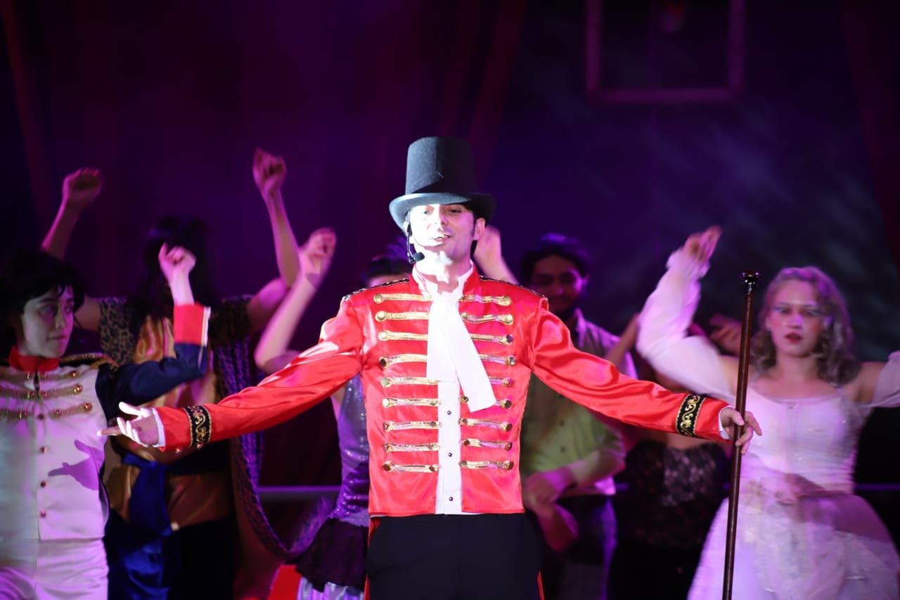 В Баку состоялась мировая премьера мюзикла The Greatest Showman  (ФОТО)