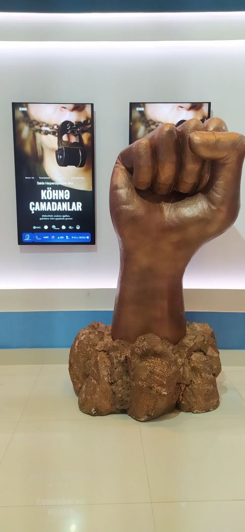 О судьбах и трагедиях женщин первой и второй Карабахских войн с разницей почти в 30 лет… (ВИДЕО, ФОТО)