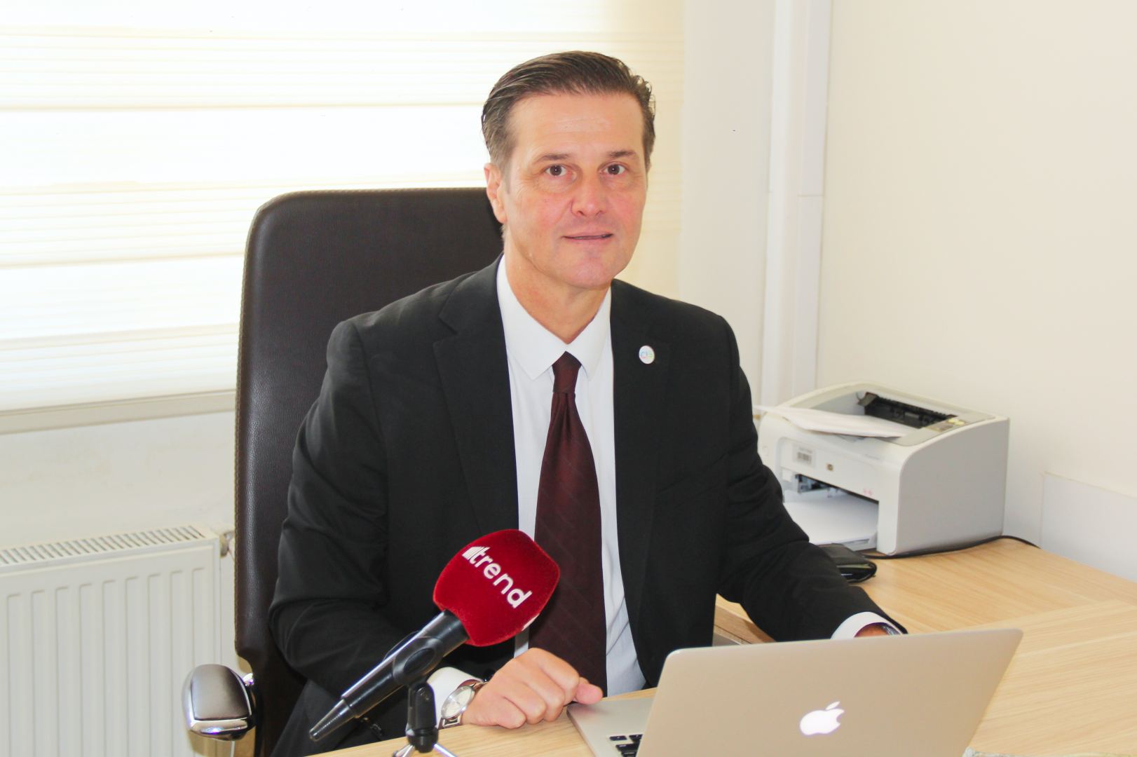 Итальянец с азербайджанской душой, директор European Azerbaijan School Франческо Банкини: удивительная история - от скромного  района в Неаполе до Баку (ВИДЕО, ФОТО)