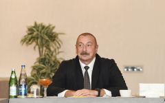 President Ilham Aliyev meets with representatives of Bulgarian business communities in Sofia (PHOTO) (UPDATE)