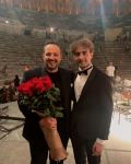 Эльвин Ходжа Ганиев выступил на одной сцене с Пласидо Доминго (ВИДЕО, ФОТО)