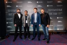 Эмин Агаларов сделал символический ход в партии Теймура Раджабова -  "Шахматные звезды – 2022" (ФОТО)