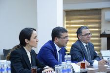Состоялась встреча между руководством Агентства развития медиа Азербайджана и DHA (ФОТО)