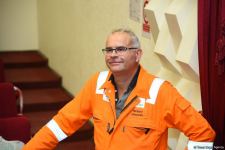 Azeri Central East platform insured by international insurance company - project manager (PHOTO)