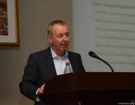 Azeri Central East platform insured by international insurance company - project manager (PHOTO)