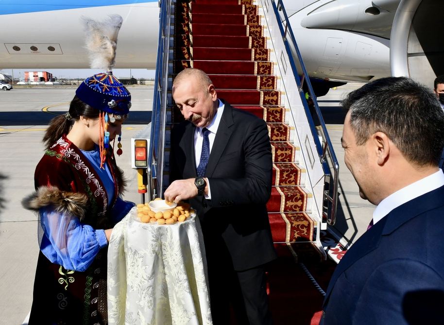 President Ilham Aliyev arrives in Kyrgyzstan for state visit (PHOTO/VIDEO)