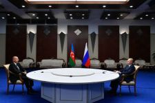 President Ilham Aliyev meets with President Vladimir Putin in Astana (PHOTO) (UPDATE)