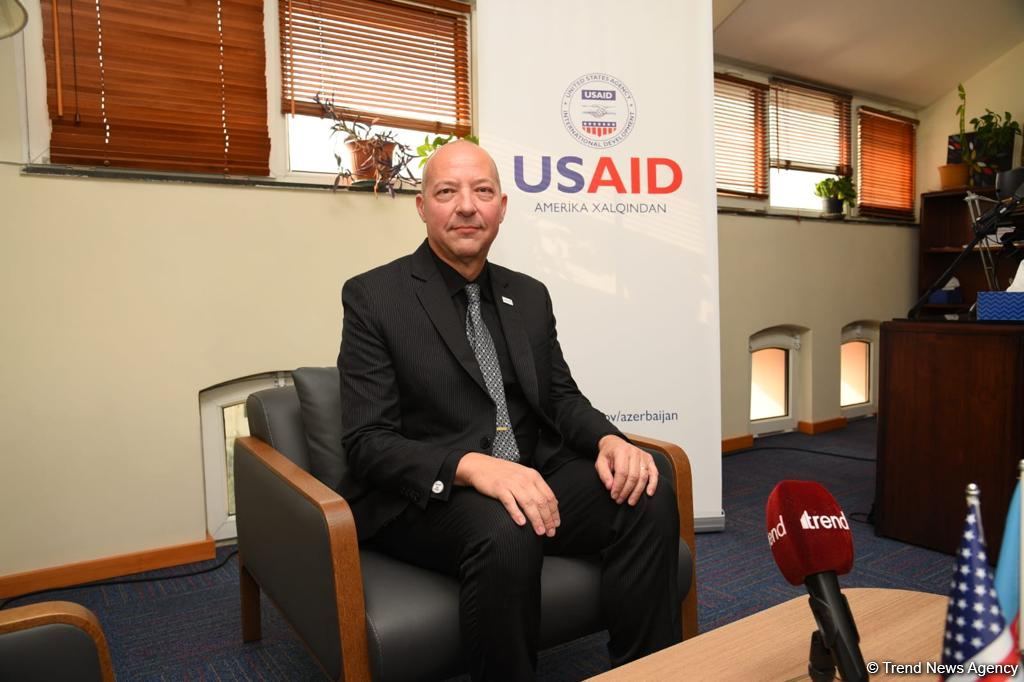 Глава USAID в Азербайджане рассказал о поддержке трудоустройства среди молодежи