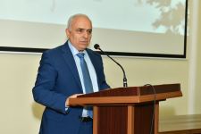 Азербайджанский Прометей - Фарман Салманов – выставка в Баку (ФОТО)