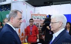 Baku hosting International Charity Fair dedicated to UN Day (PHOTO)