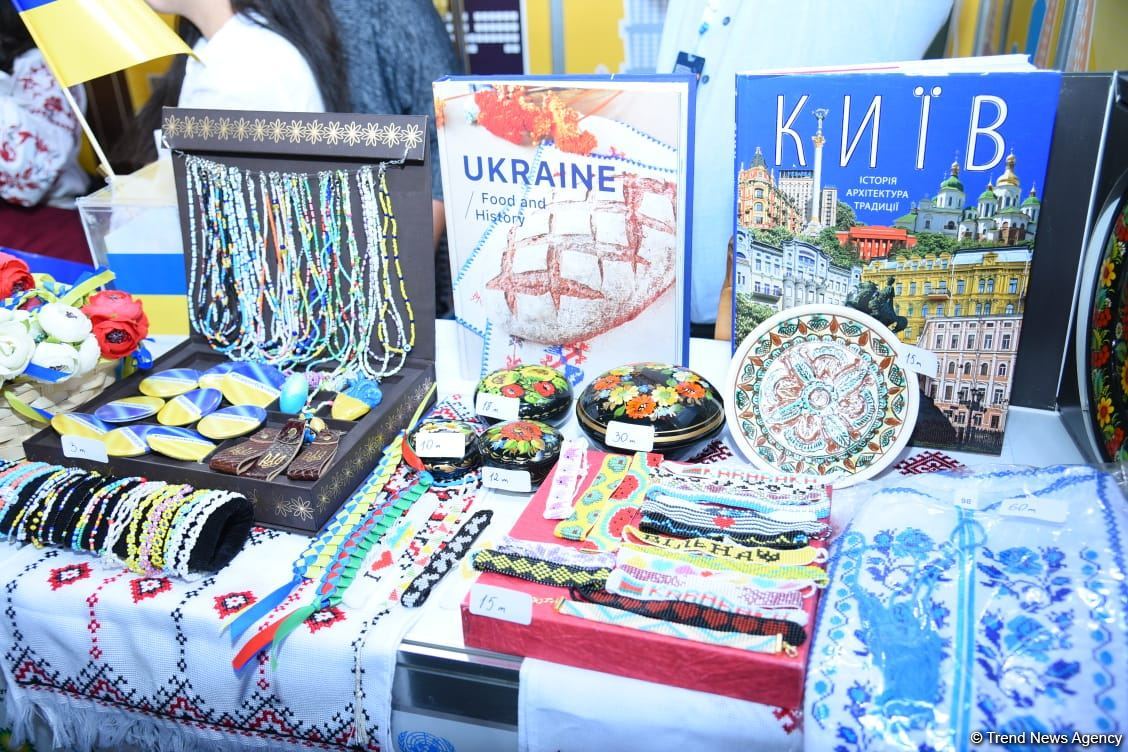 Baku hosting International Charity Fair dedicated to UN Day (PHOTO)