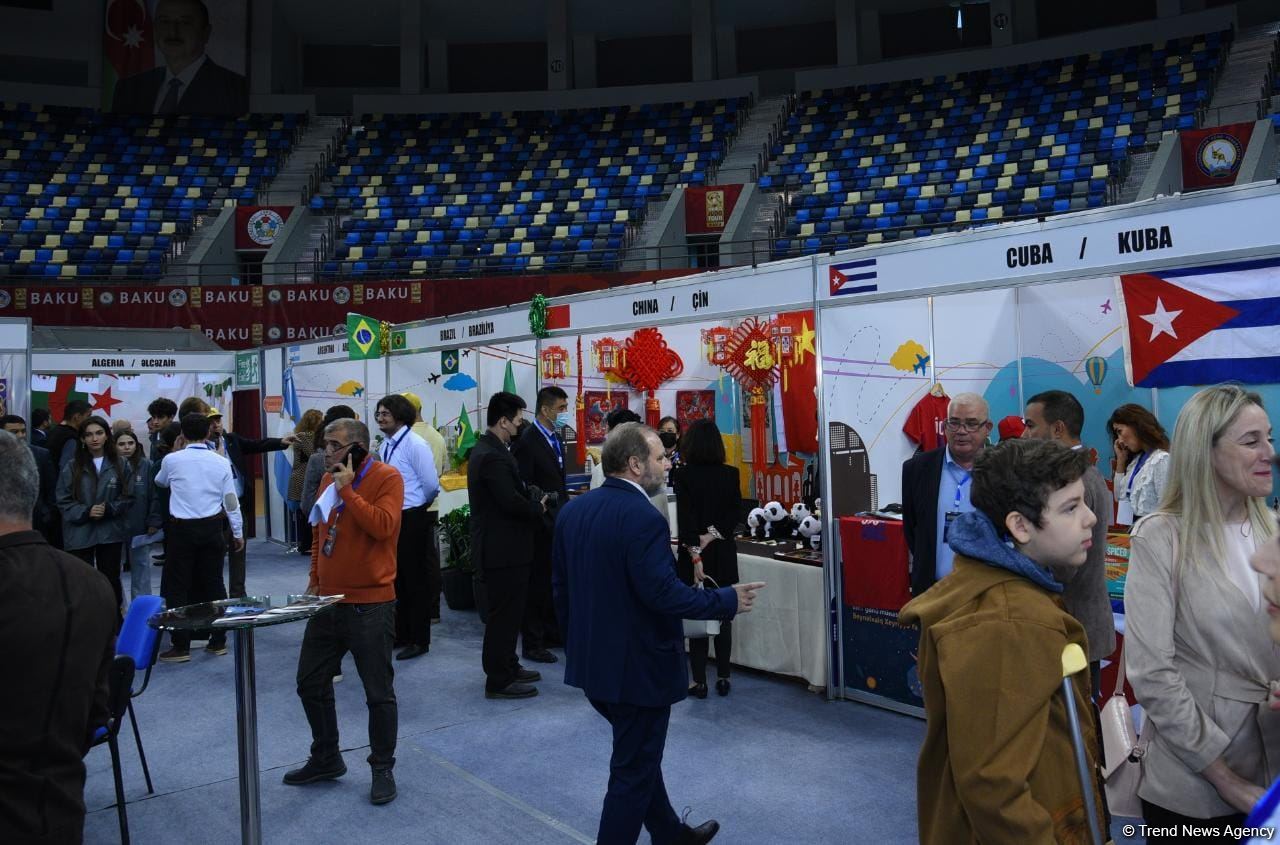 Baku hosting International Charity Fair dedicated to UN Day (PHOTO)