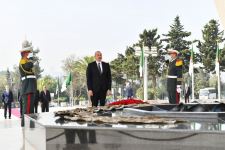 President Ilham Aliyev visits Martyrs Memorial, National Museum of Moudjahid in Algiers (PHOTO/VIDEO)