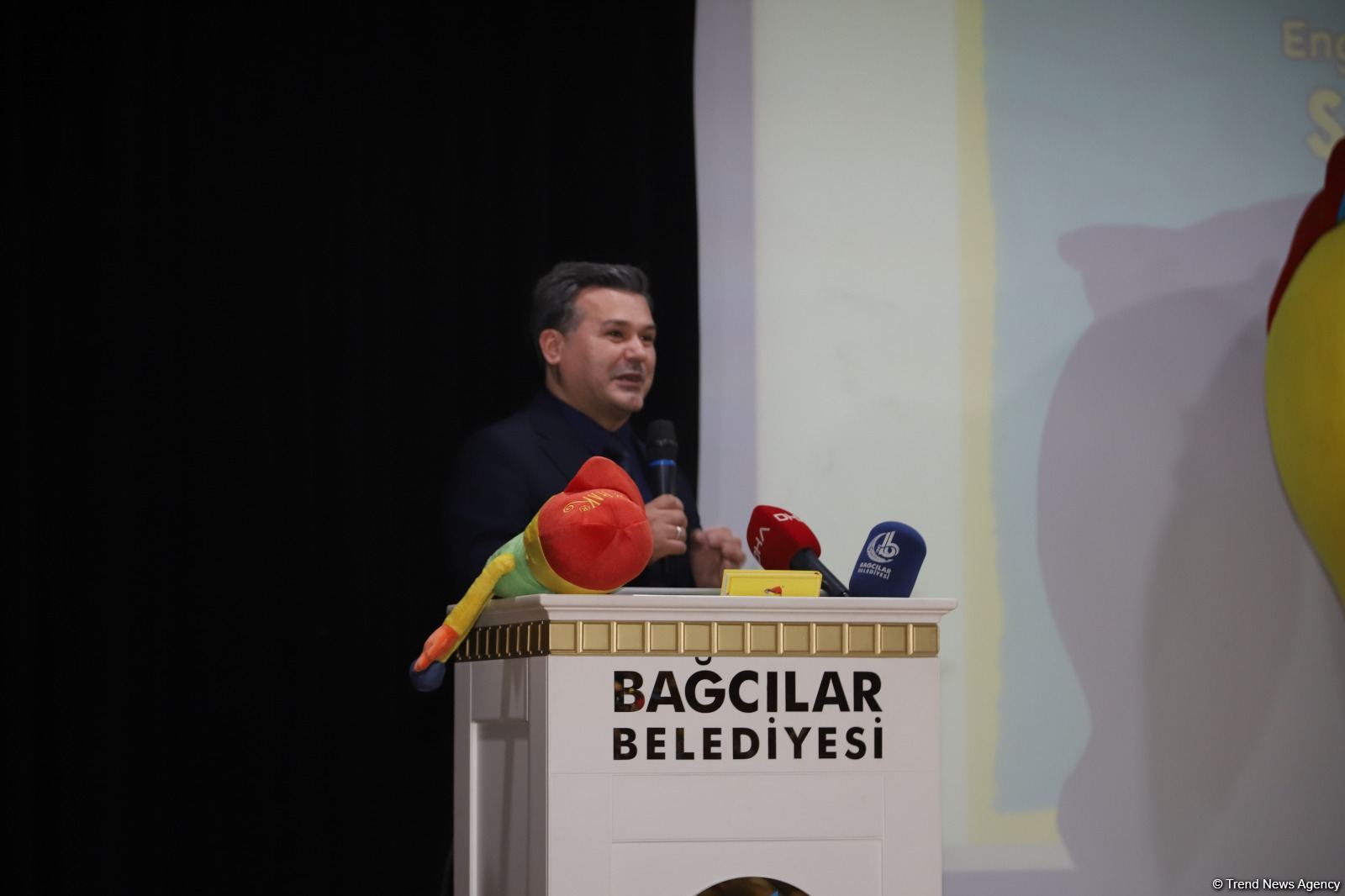 Подписан меморандум о сотрудничестве между медиаплатформой Turkic.World и известной турецкой писательницей Айше Гюль Кара Зорлу (ФОТО)