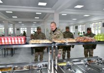 President Ilham Aliyev views conditions created at newly commissioned military unit of Defense Ministry in Fuzuli district (PHOTO/VIDEO)