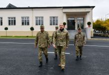 President Ilham Aliyev views conditions created at newly commissioned military unit of Defense Ministry in Fuzuli district (PHOTO/VIDEO)
