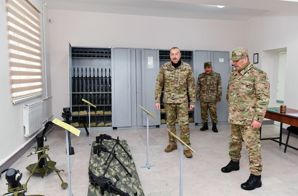 President Ilham Aliyev views conditions created at newly commissioned military unit of Defense Ministry in Fuzuli district (PHOTO/VIDEO)