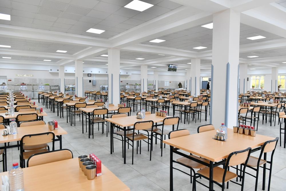 President Ilham Aliyev views conditions created at newly commissioned military unit of Defense Ministry in Fuzuli district (PHOTO/VIDEO)